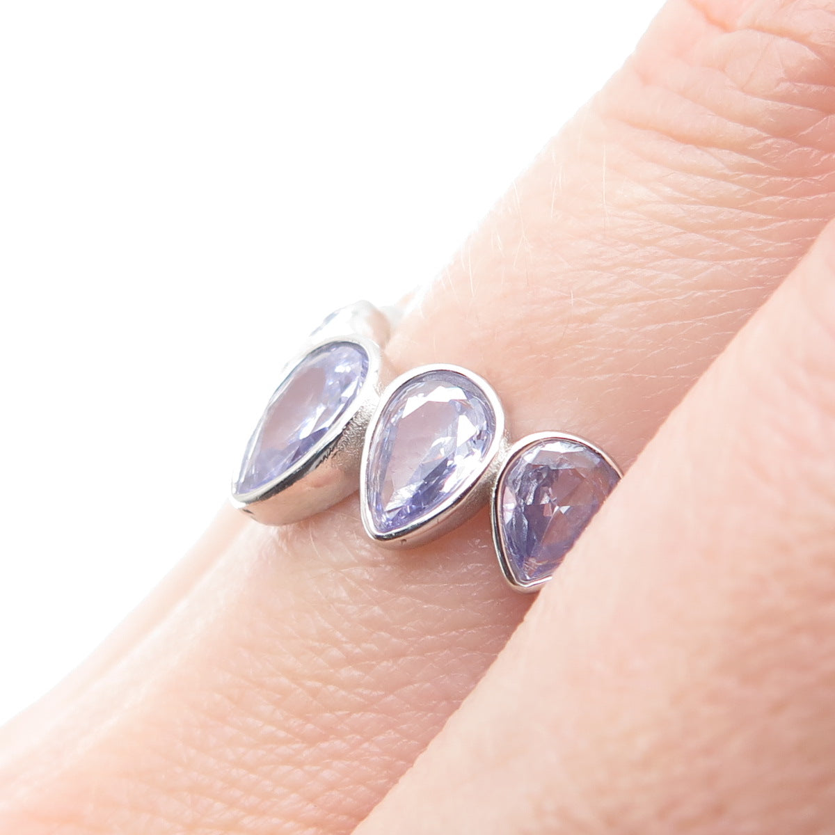 BOMB PARTY 925 Sterling Silver Real Pear-Cut Tanzanite Gemstone Ring Size 7.5