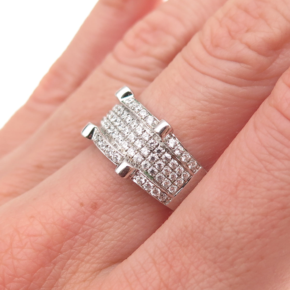 925 Sterling Silver Round-Cut C Z Sparkle Ring Size 7.25