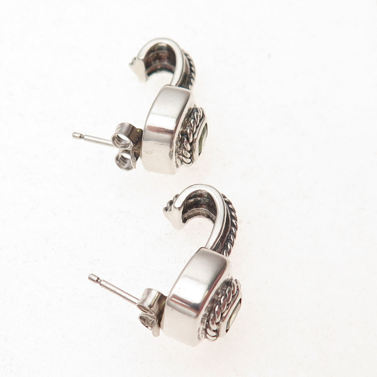 925 Sterling Silver Vintage Real Peridot Oxidized Claw Earrings