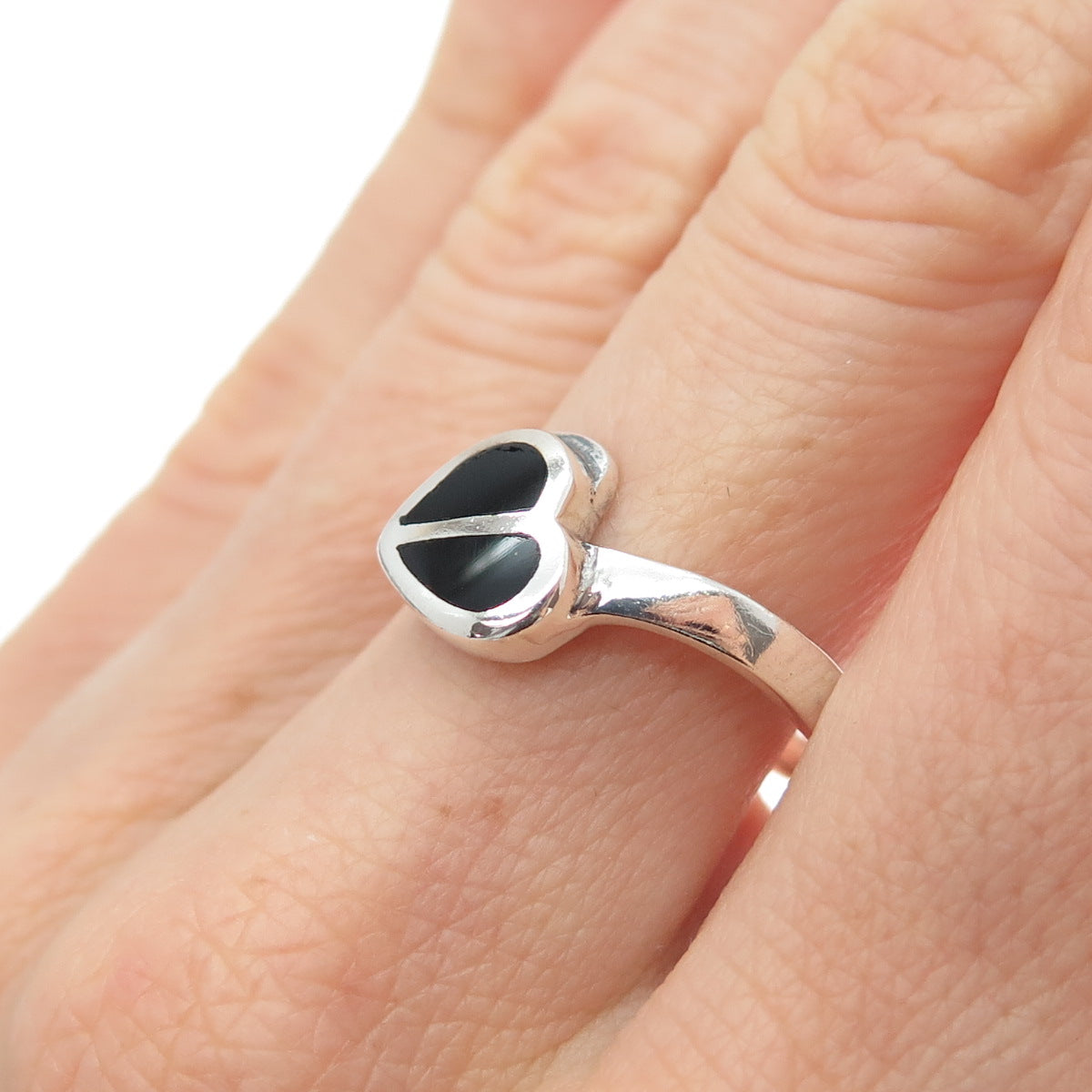 925 Sterling Silver Vintage Real Black Onyx Modernist Heart Ring Size 8