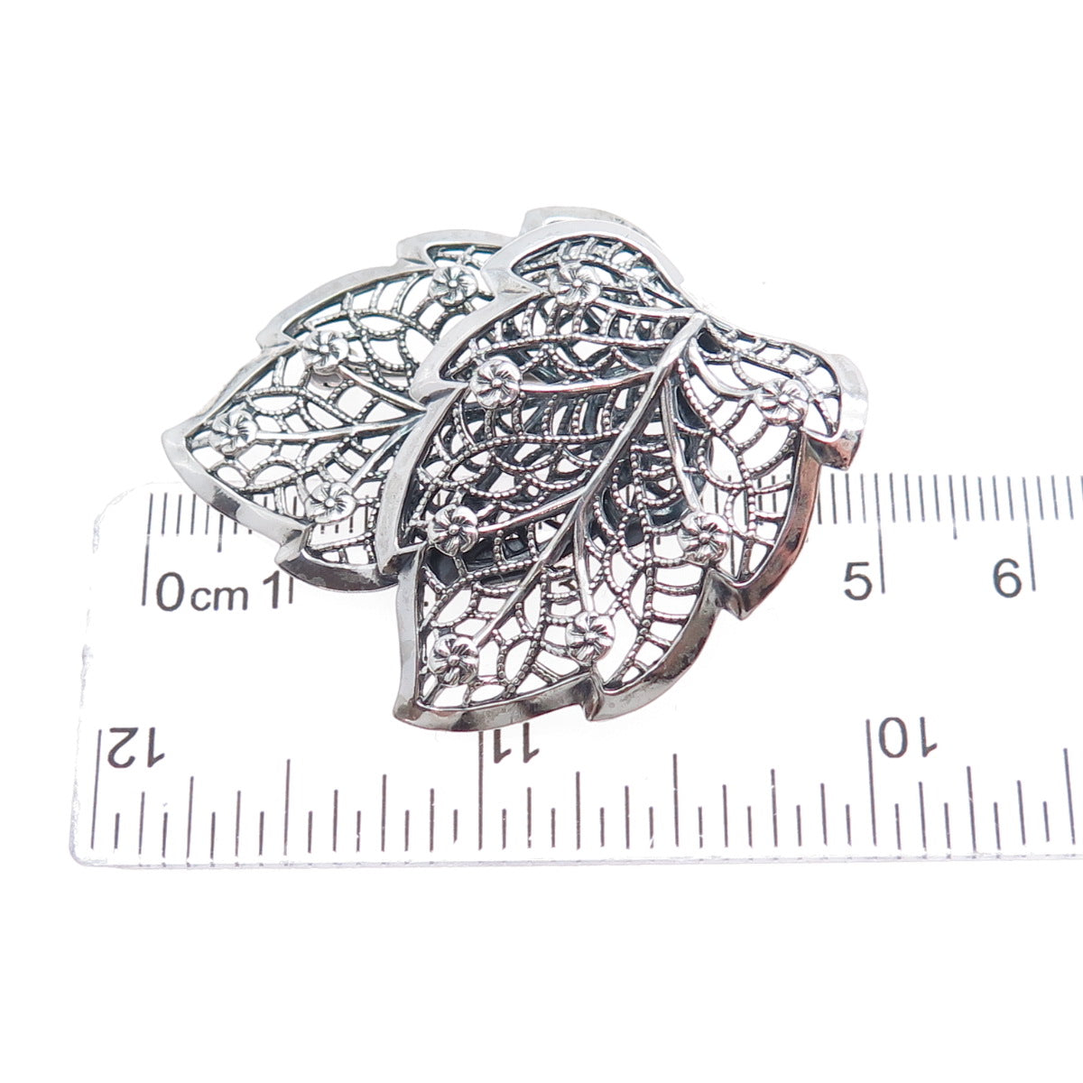 BEAU 925 Sterling Silver Vintage Floral Leaf Filigree Oxidized Pin Brooch