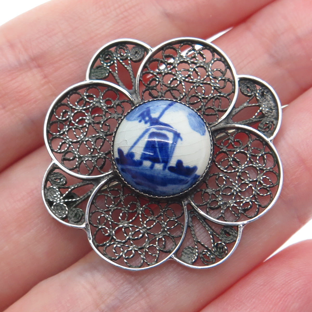 DELFT 835 Silver Vintage Netherlands Ceramic Old Mill Filigree Pin Brooch