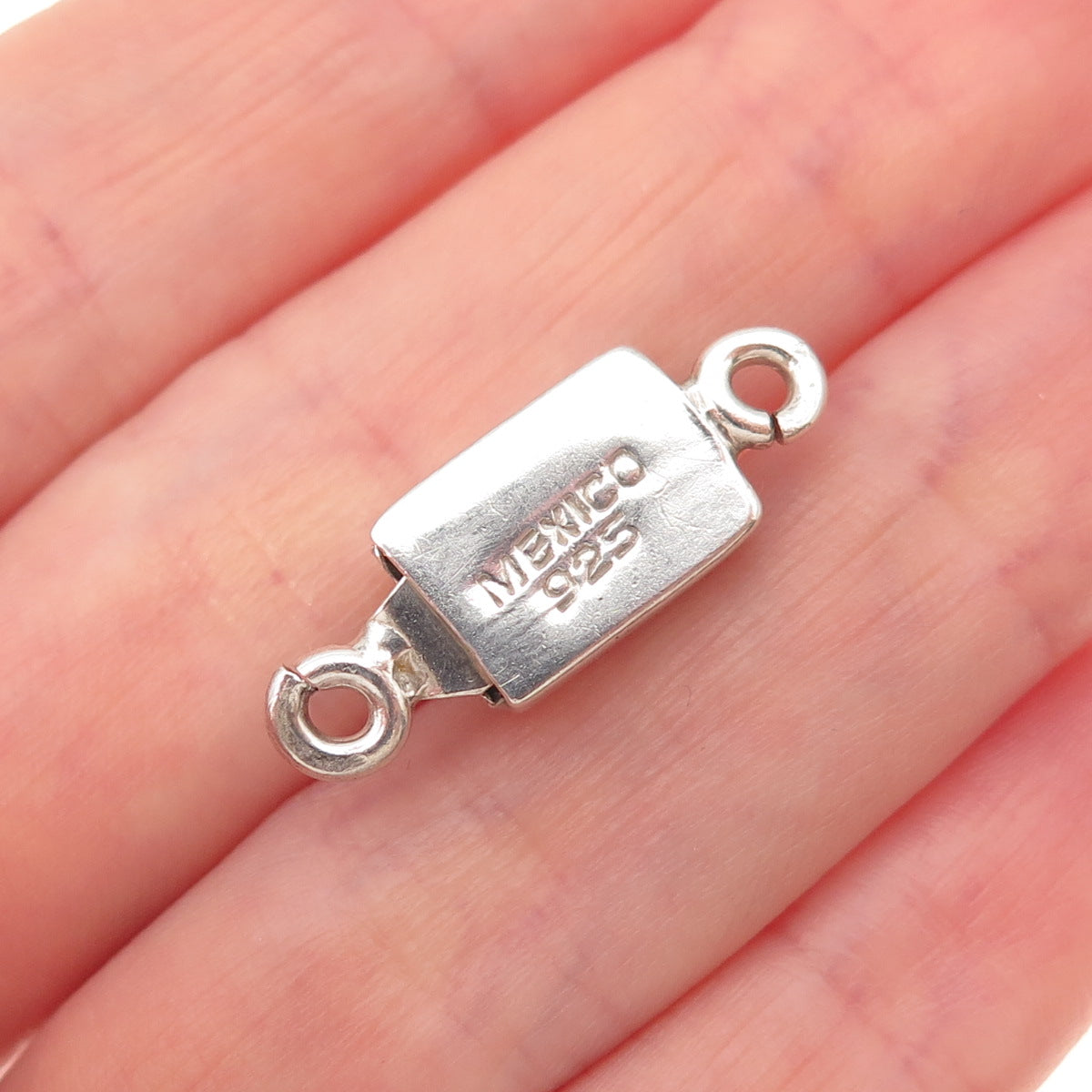 925 Sterling Silver Vintage Mexico Bracelet / Necklace Box Lock Clasp