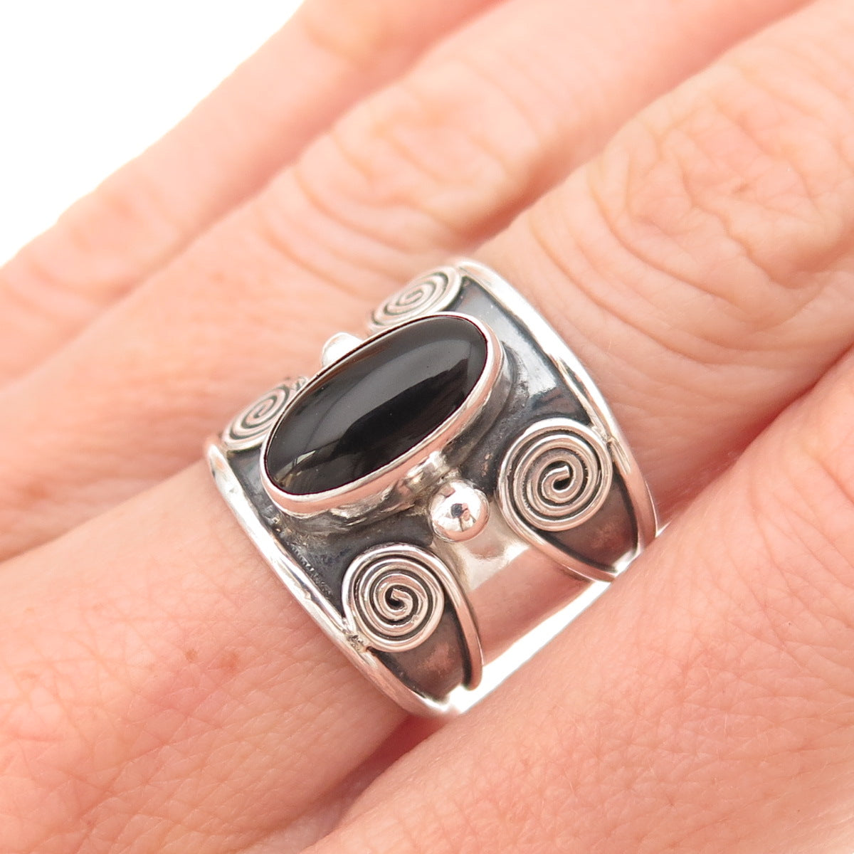925 Sterling Silver Vintage Real Black Onyx Spiral Oxidized Ring Size 6.75