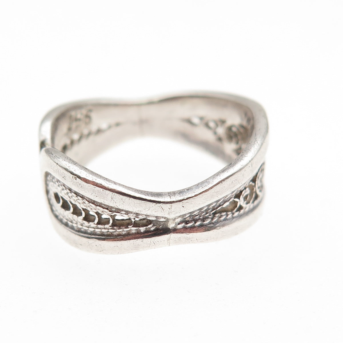 925 Sterling Silver Vintage Modernist Filigree Oxidized Ring Size 5.5