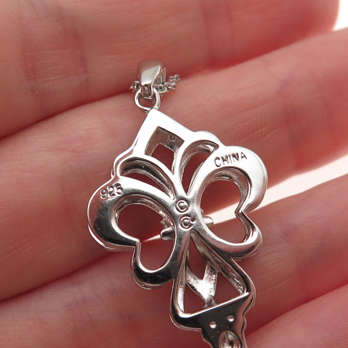 925 Sterling Silver Real Diamond Fleur de Lis Key Cable Chain Necklace 18"