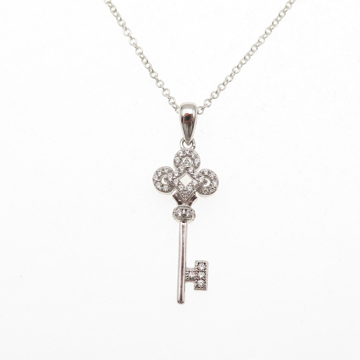 925 Sterling Silver Round-Cut C Z Club Key Cable Chain Necklace 18"