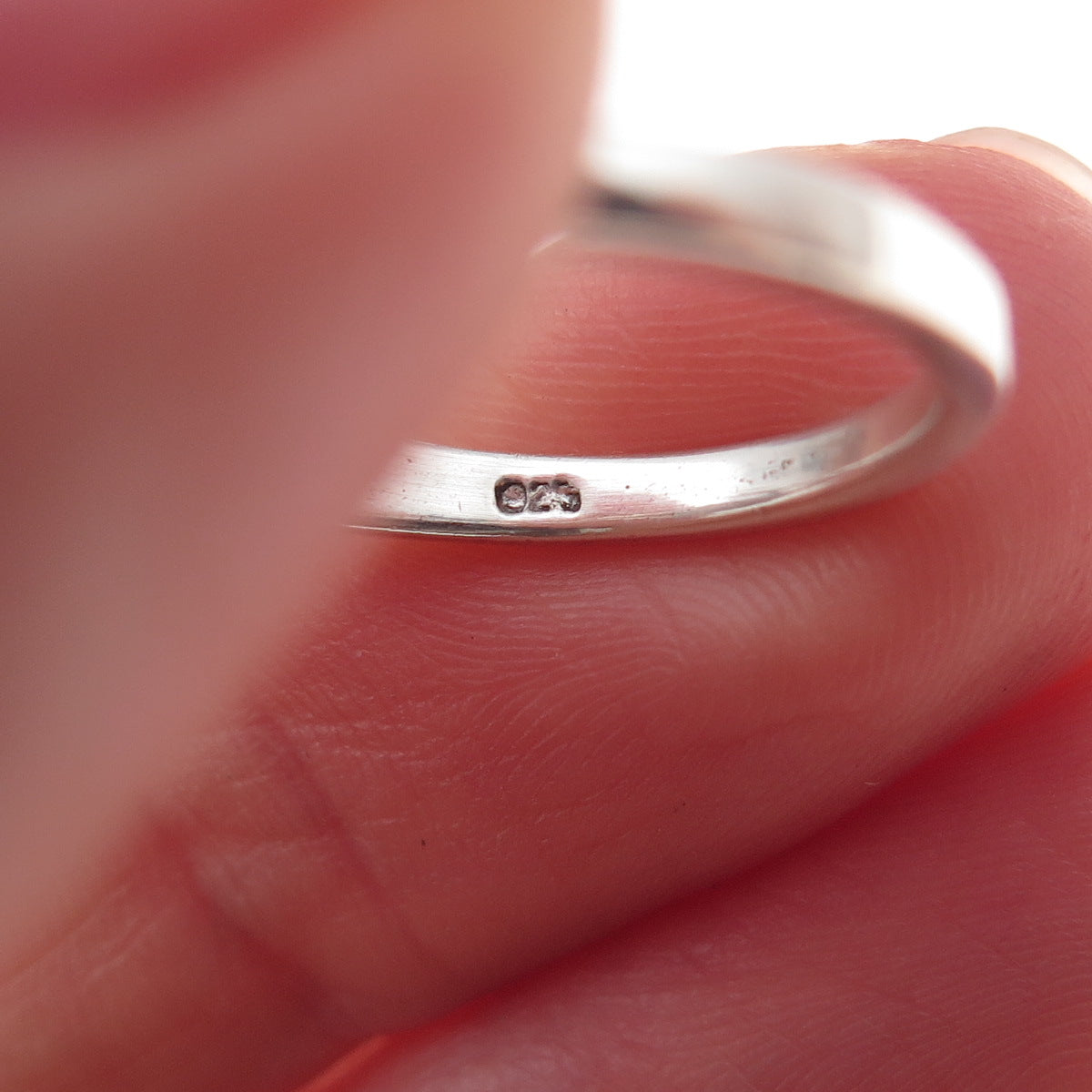 925 Sterling Silver Vintage Baby Footprints Oxidized Ring Size 6