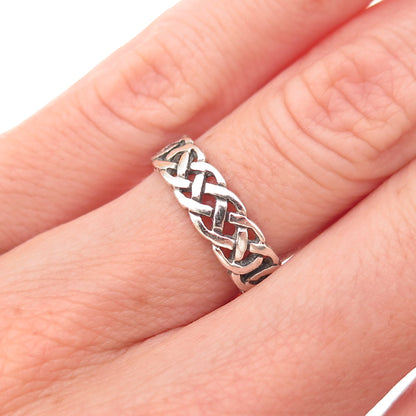 925 Sterling Silver Vintage Celtic Knot Oxidized Band Ring Size 5