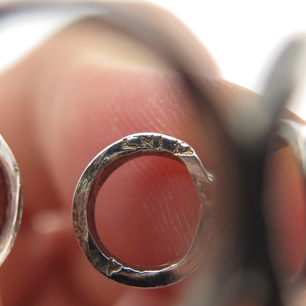 925 Sterling Silver Vintage Modernist Circle Link Adjustable Ring Size 8.25
