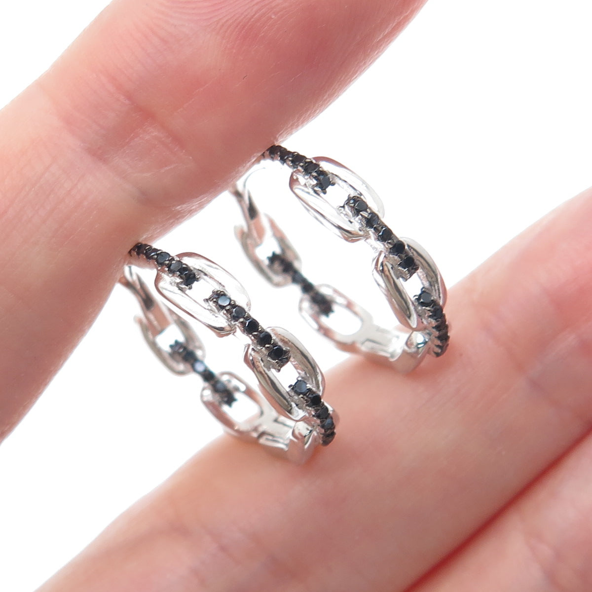 925 Sterling Silver Real Round-Cut Black Spinel Cable Link Hoop Earrings