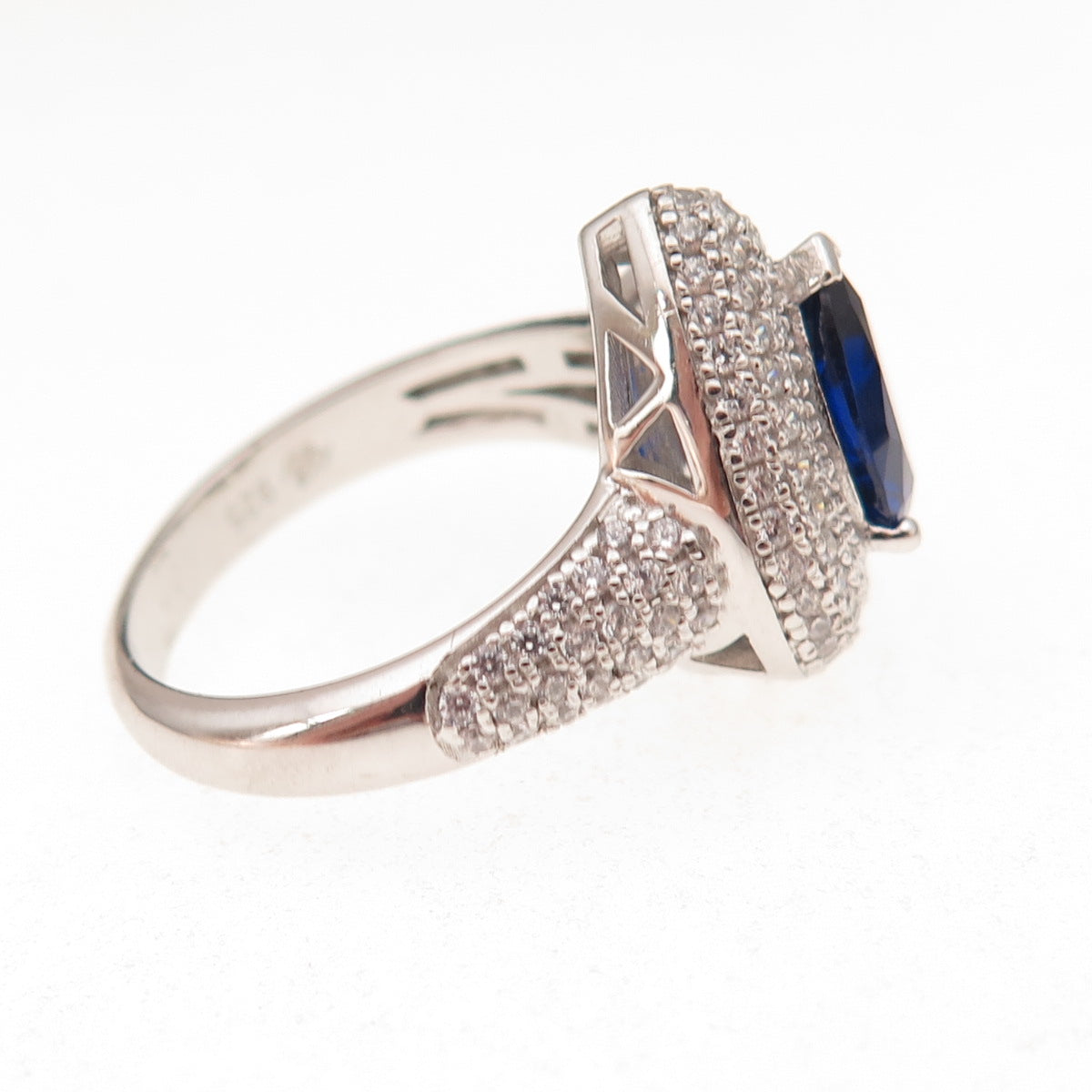 Yagi 925 Sterling Silver Lab-Created White Sapphire & Blue C Z Ring Size 7