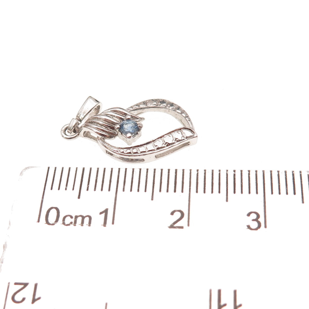 925 Sterling Silver Vintage Real Round-Cut Sapphire Floral Charm Pendant