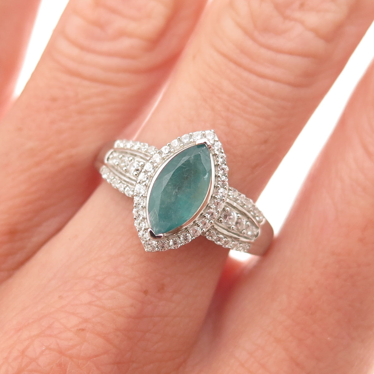D'Joy 925 Sterling Silver Real Aquamarine & White Topaz Ring Size 8