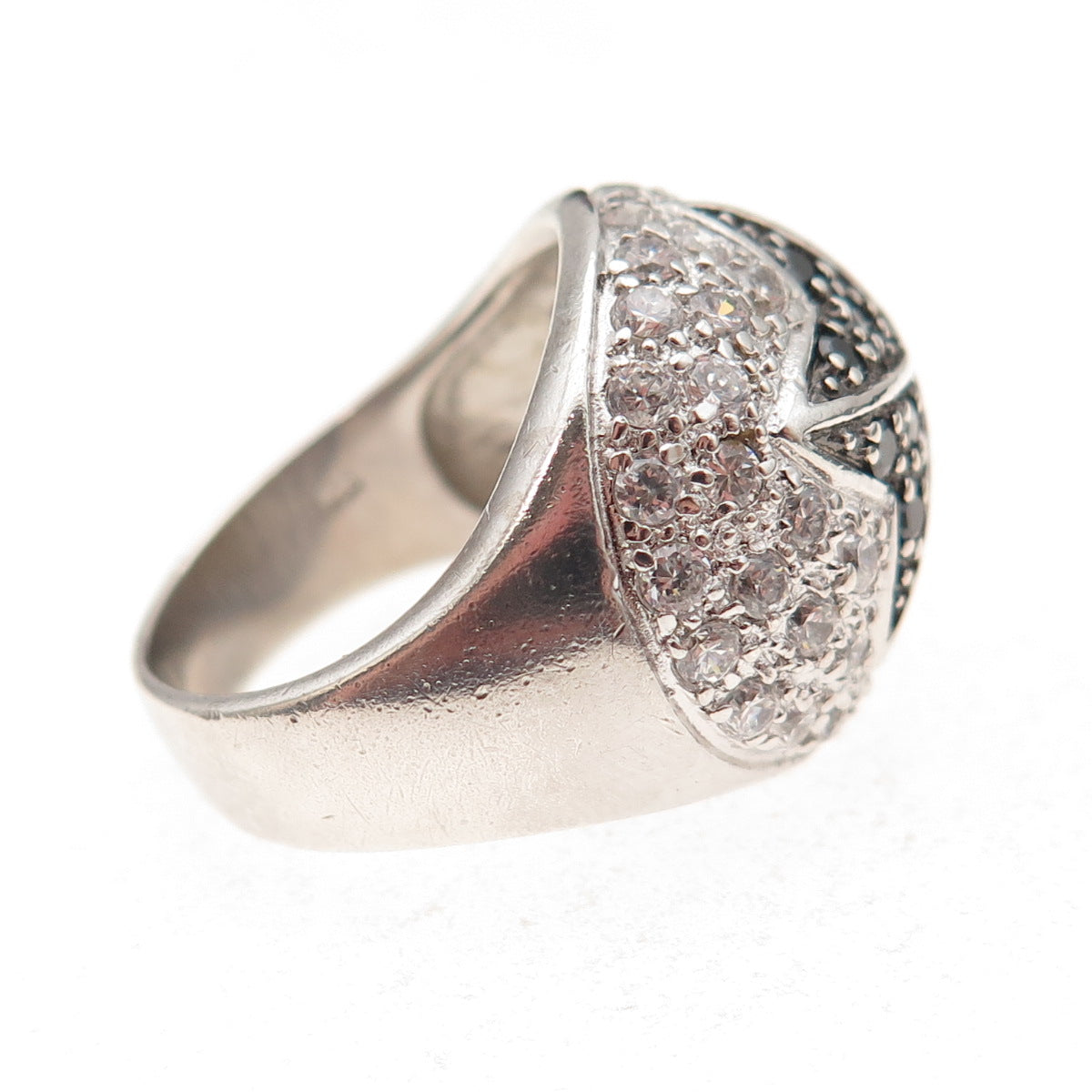 925 Sterling Silver Real Black Spinel & C Z Floral Dome Ring Size 6.75