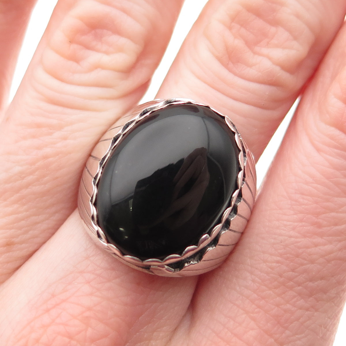 Old Pawn 925 Sterling Silver Vintage Southwestern Black Onyx Ring Size 8.25