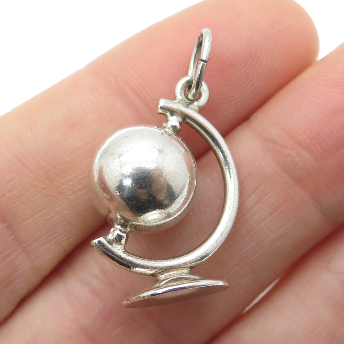 925 Sterling Silver Vintage Globe 3D Pendant