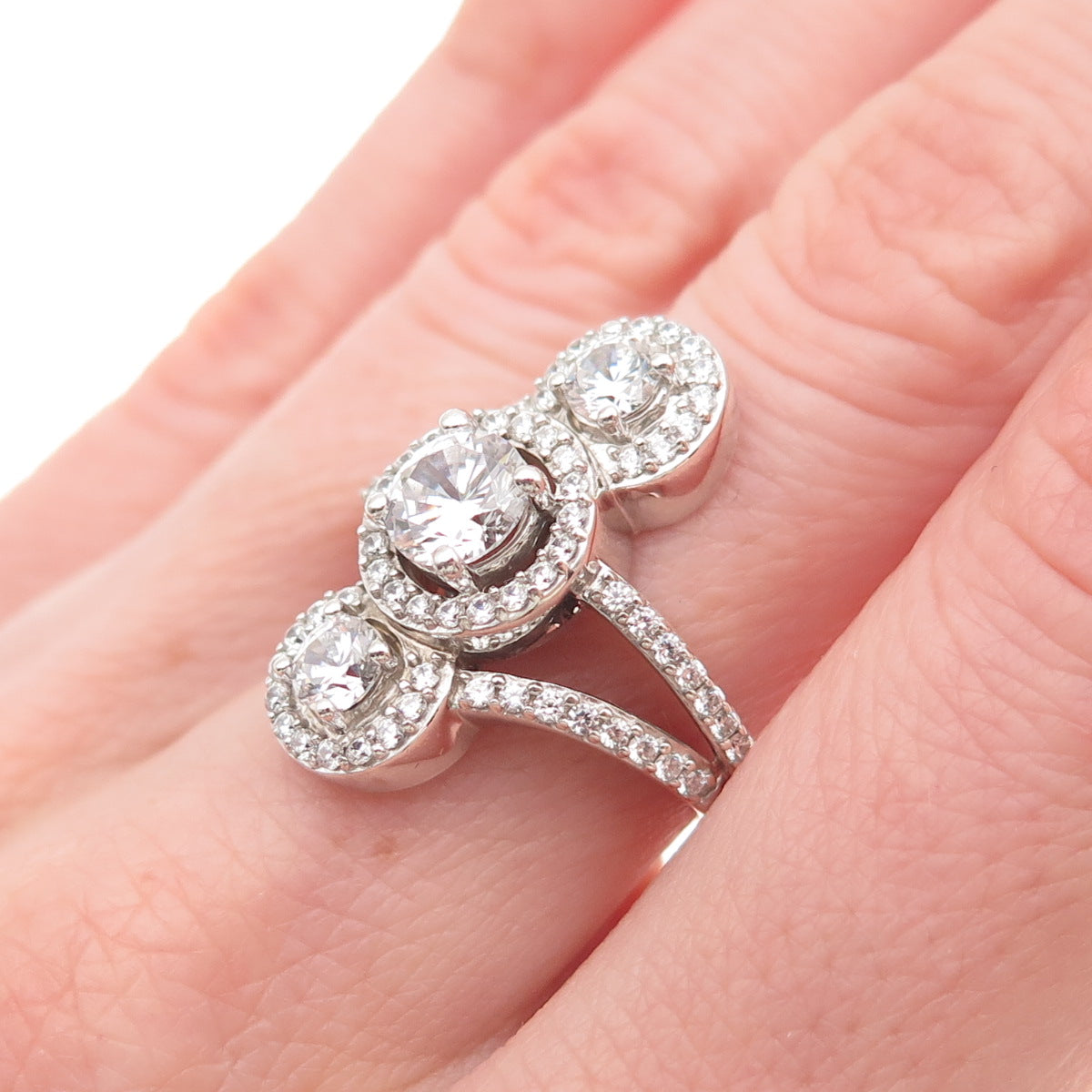 925 Sterling Silver Round-Cut C Z Sparkle Ring Size 6