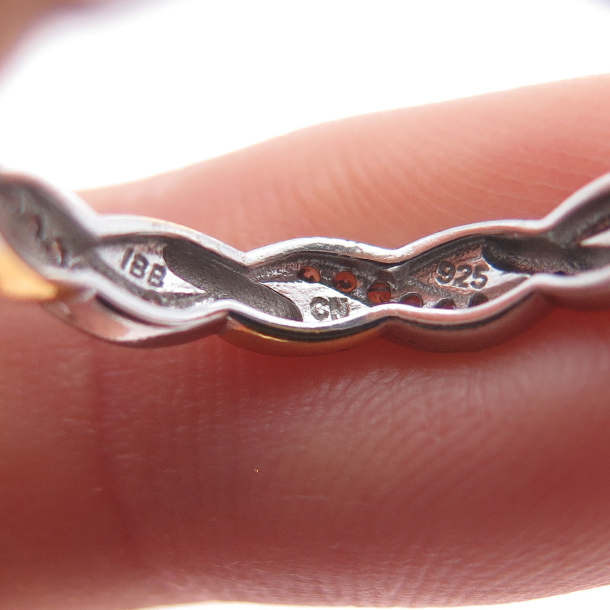 925 Sterling Silver 2-Tone Round-Cut C Z Woven Band Ring Size 7.25