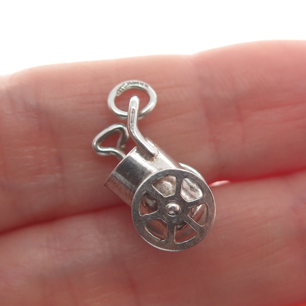 925 Sterling Silver Antique Art Deco Wheelbarrow Pot Minimalist 3D Charm Pendant