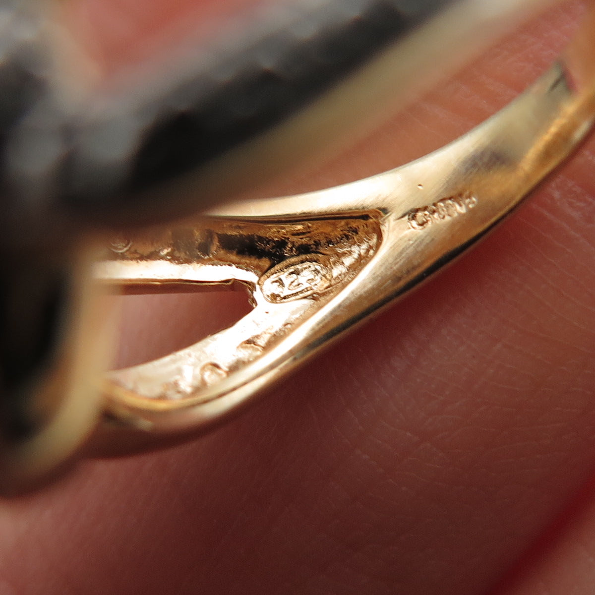 DEE BERKLEY 925 Sterling Silver Gold Plated Real White Topaz Ring Size 5