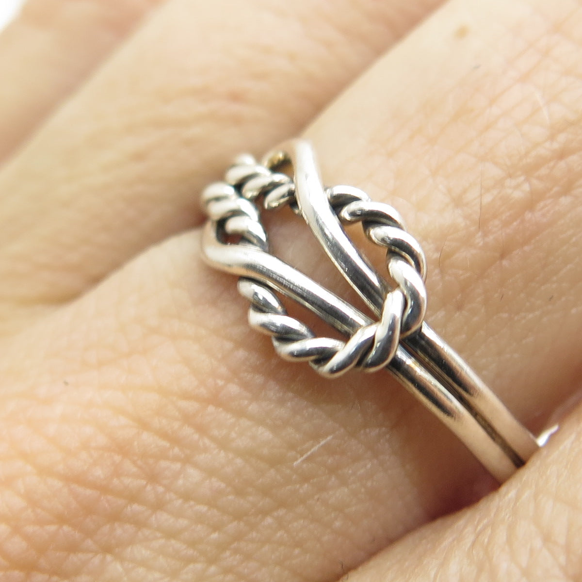 925 Sterling Silver Vintage Mariner Love Knot Ring Size 8.5