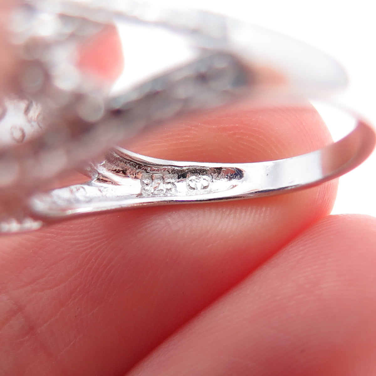 925 Sterling Silver Oval-Cut Lab-Created Sapphire Ring Size 6.25