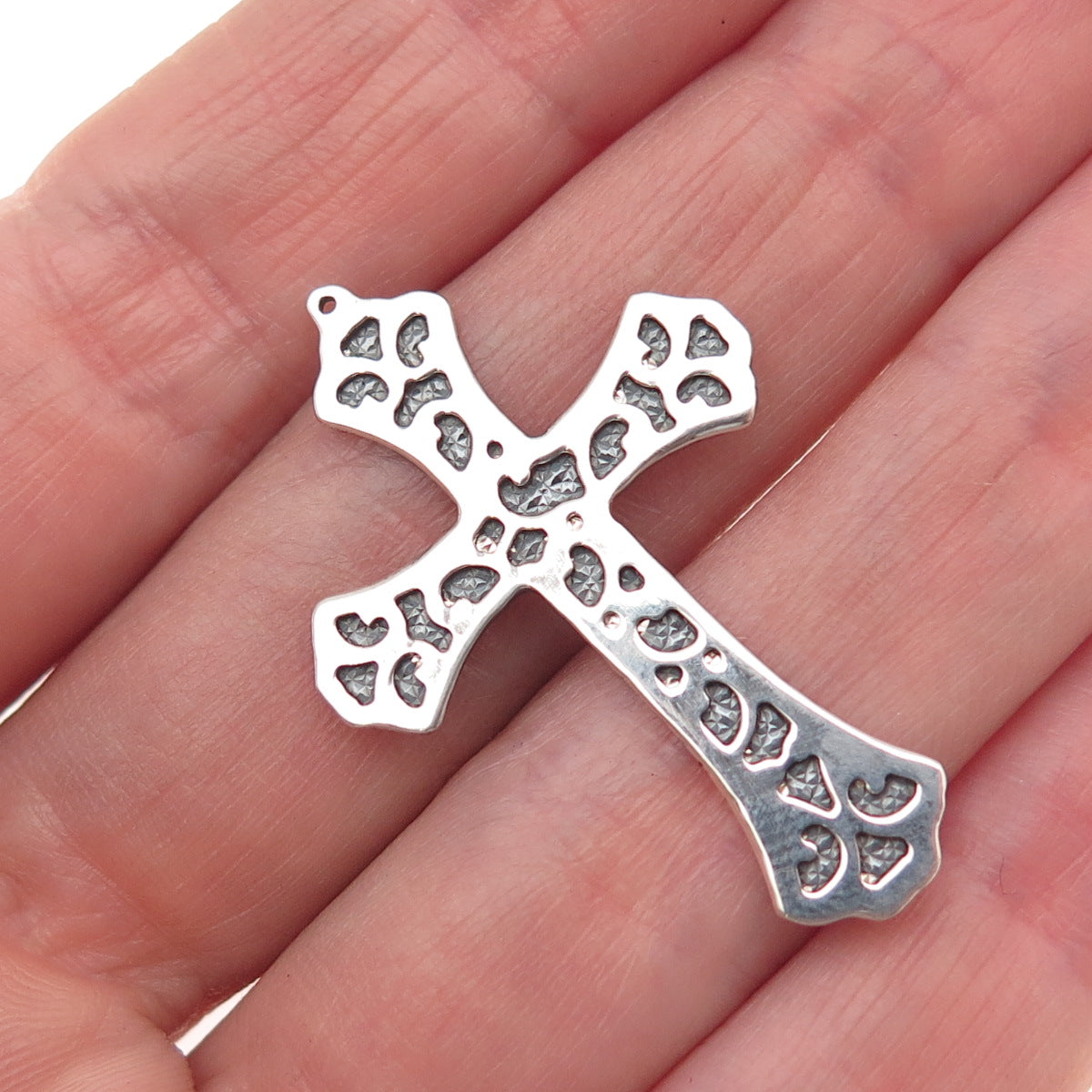 Chuck Clemency 925 Sterling Silver Vintage Cross Oxidized Charm Pendant