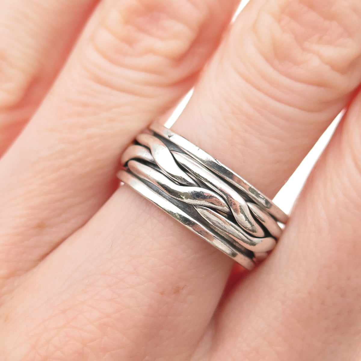 925 Sterling Silver Vintage Woven Oxidized Rotating Band Ring Size 7.5
