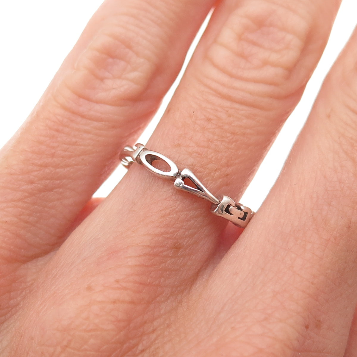 Ross Simons 925 Sterling Silver Vintage Love Oxidized Band Ring Size 5.75
