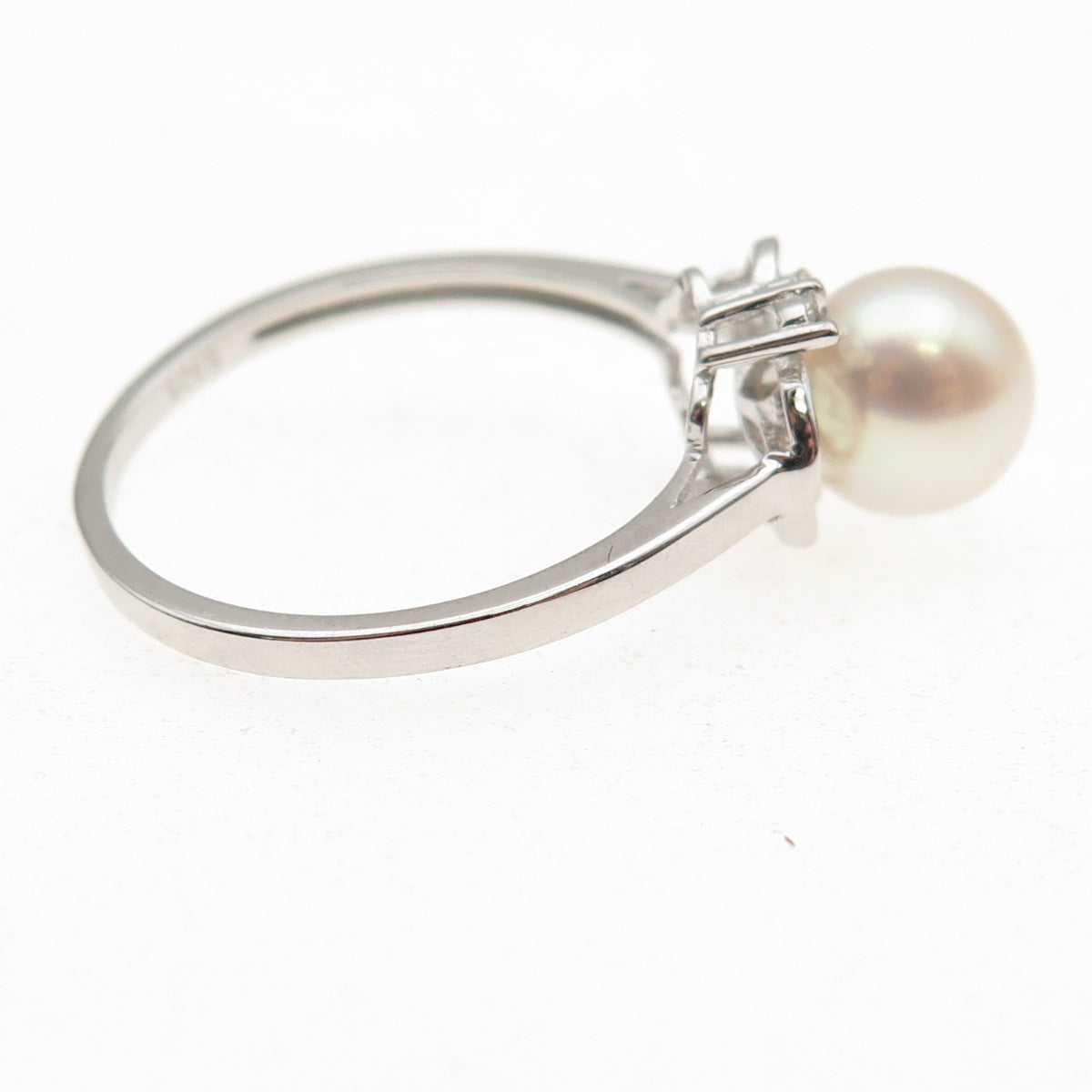 925 Sterling Silver Real Pearl & C Z Ring Size 8.75