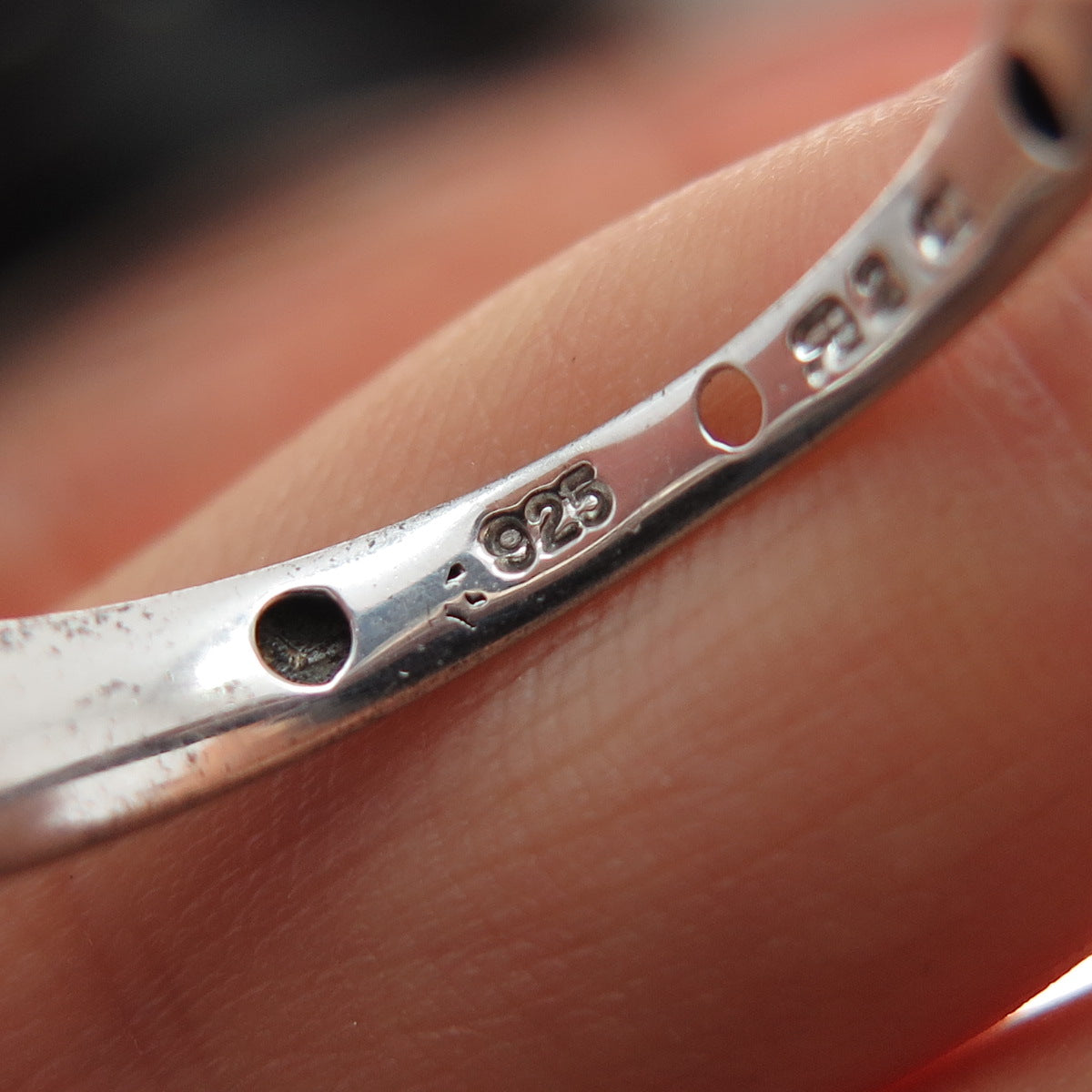 925 Sterling Silver Round-Cut C Z Modernist Ring Size 11.25