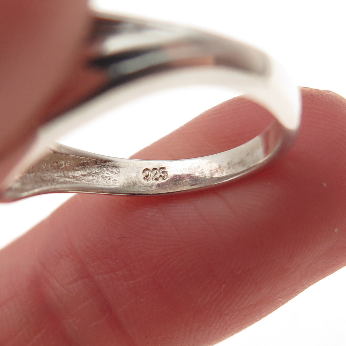 925 Sterling Vintage Marquise-Cut Purple C Z Modernist Oxidized Ring Size 6