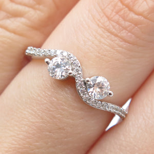 925 Sterling Silver Round-Cut C Z Wavy Promise Ring Size 7