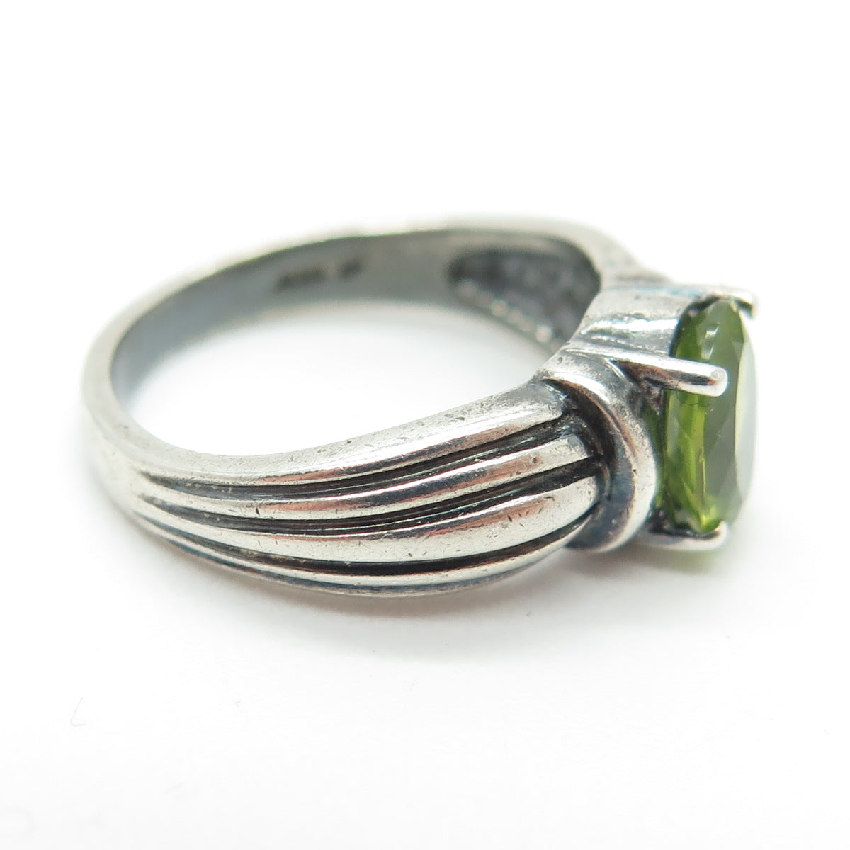 925 Sterling Silver Vintage Real Peridot Gemstone Ribbed Ring Size 5.75