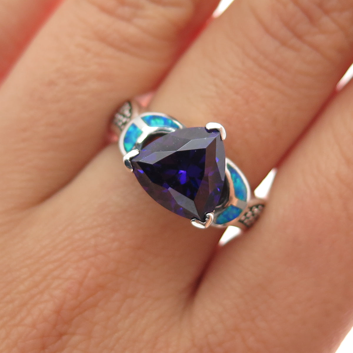 925 Sterling Silver Vintage Real Amethyst & Opal Ring Size 7.25