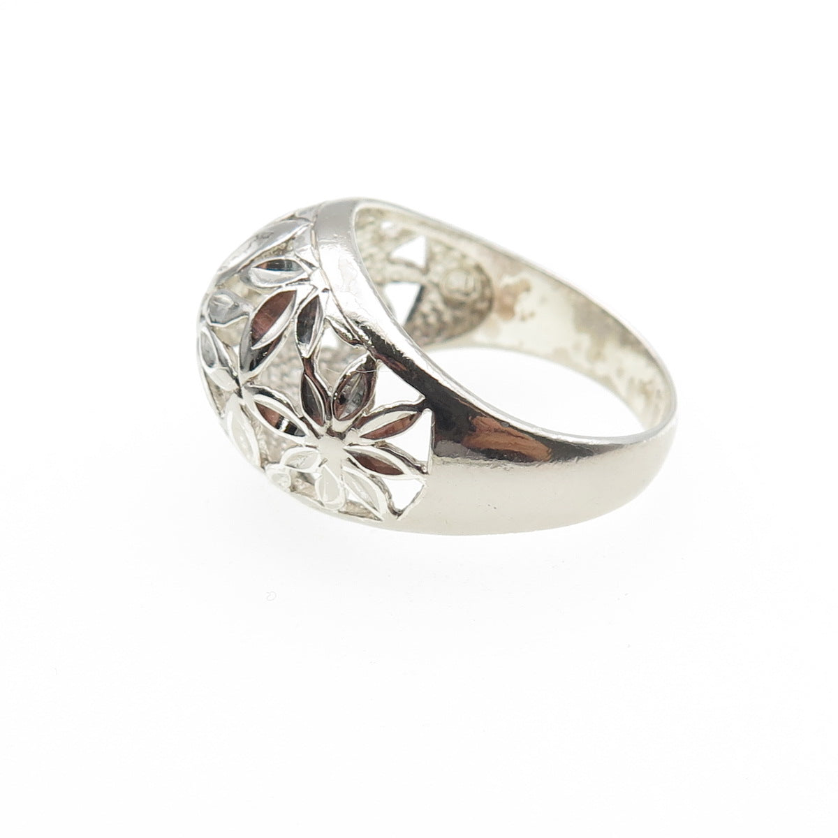 925 Sterling Silver Vintage Flower Dome Ring Size 7.25