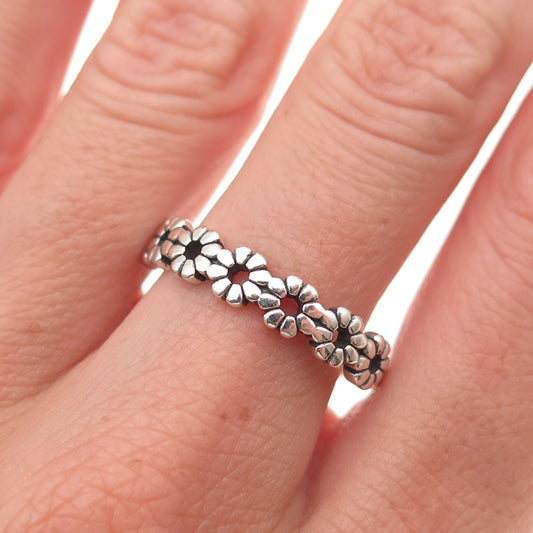 925 Sterling Silver Vintage Daisy Floral Oxidized Ring Size 9.75