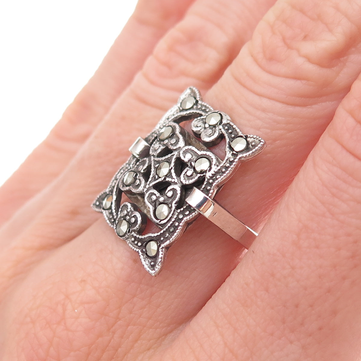 925 Sterling Silver Antique Art Deco Marcasite Floral Oxidized Ring Size 6.25