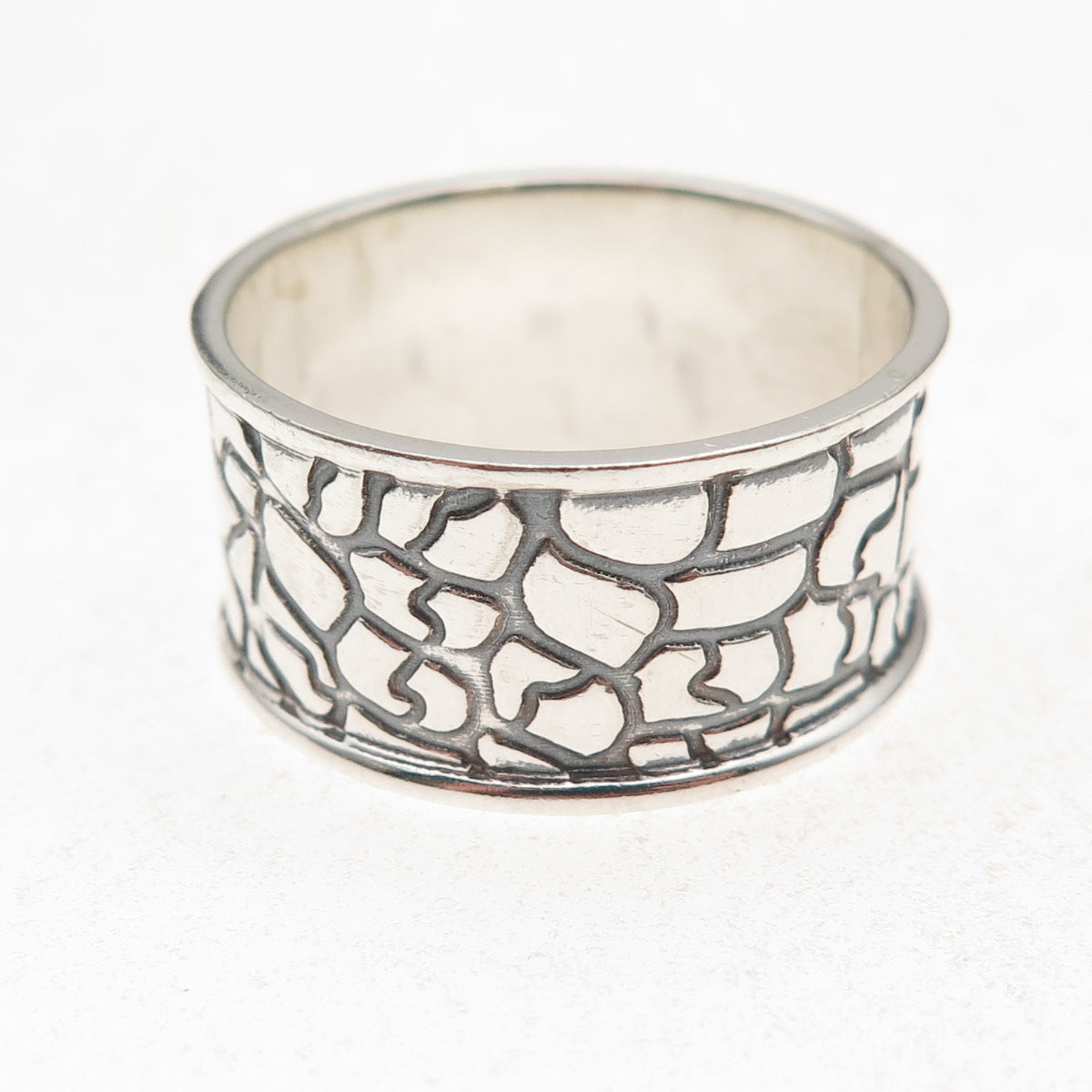 925 Sterling Silver Vintage Cobblestone Oxidized Band Ring Size 13.25