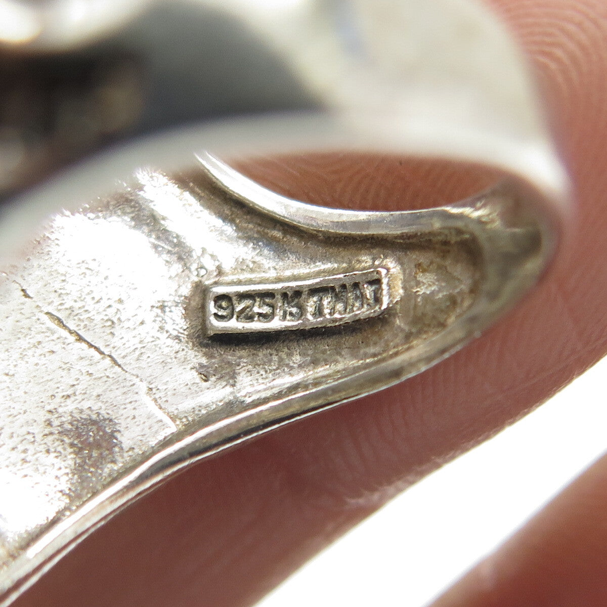 925 Sterling Silver Vintage Modernist Wavy Oxidized Ring Size 7