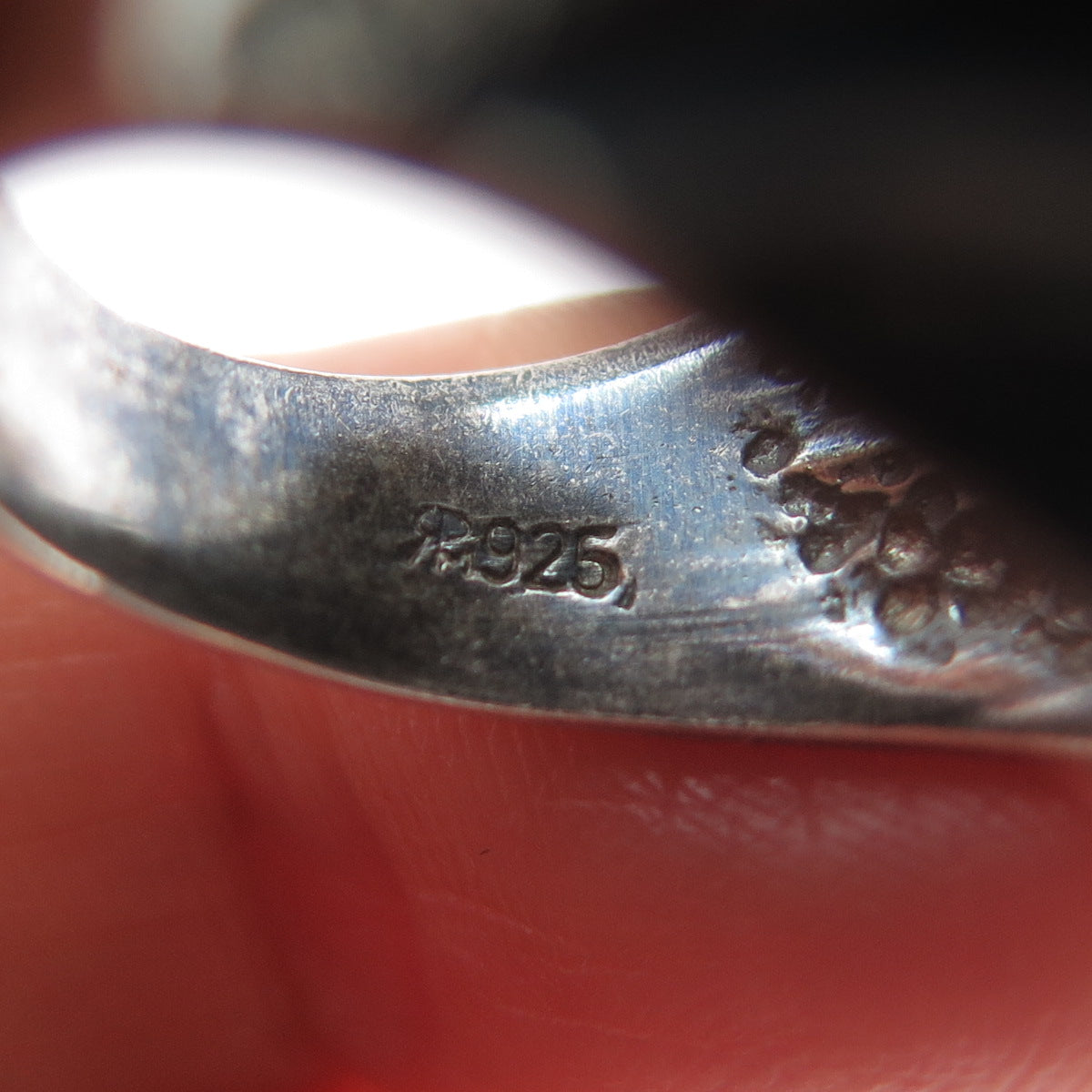 925 Sterling Silver Vintage Modernist Oxidized Ring Size 7.75