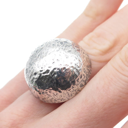 925 Sterling Vintage Modernist Hammered Hollow Dome Oxidized Ring Size 5.25