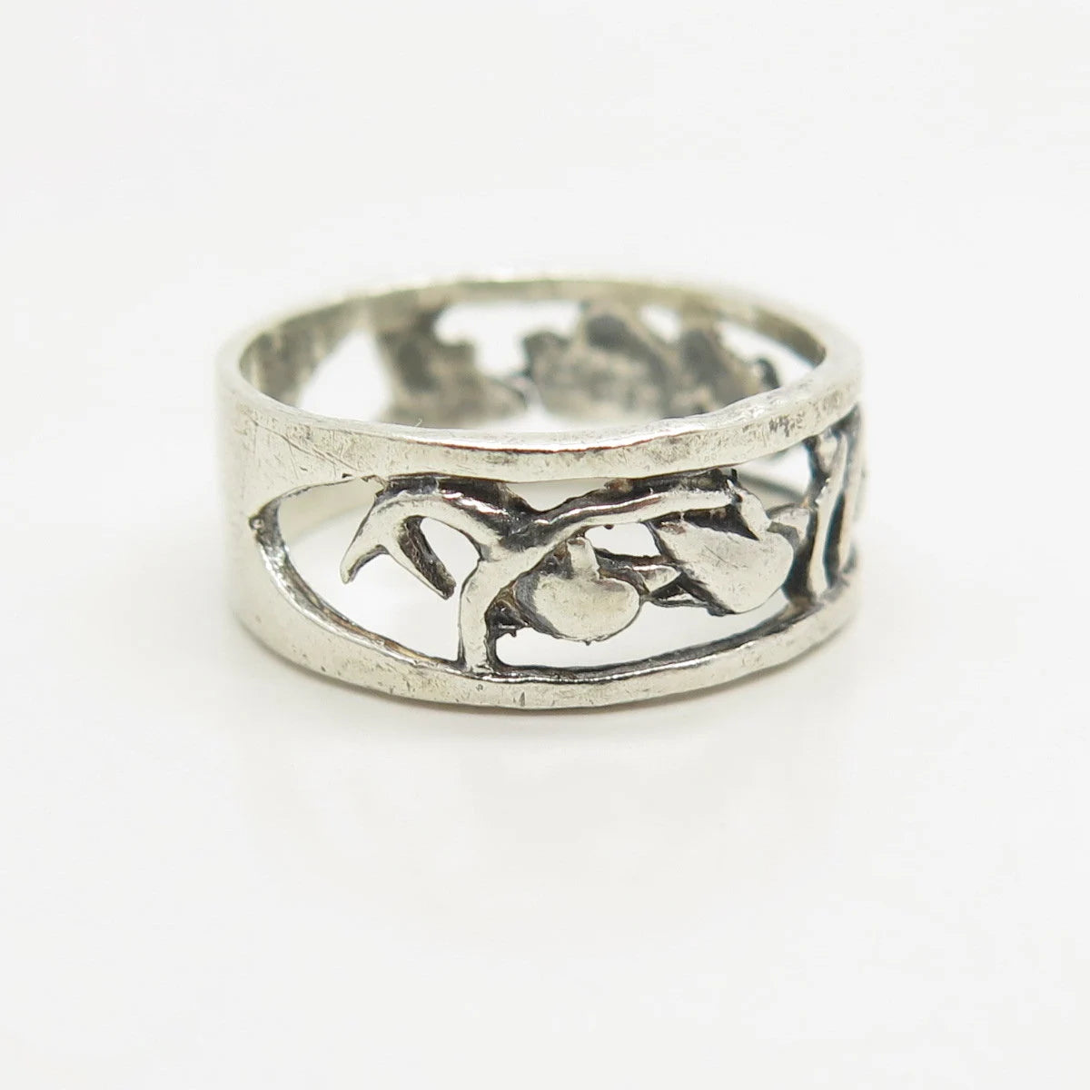 925 Sterling Silver Vintage Friendly Dolphin Band Ring Size 6.5