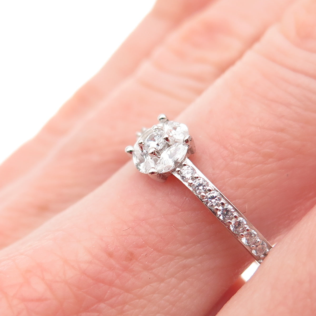 DSMK 925 Sterling Silver Round-Cut C Z Engagement Ring Size 7.25