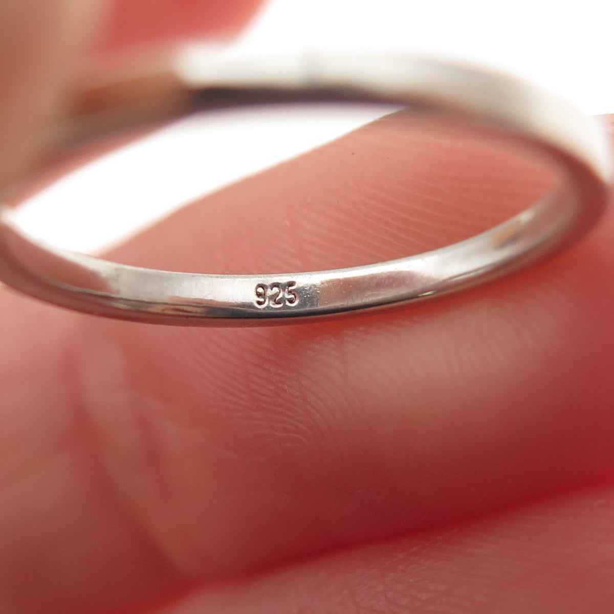 925 Sterling Silver Round-Cut C Z Engagement Ring Size 4.5