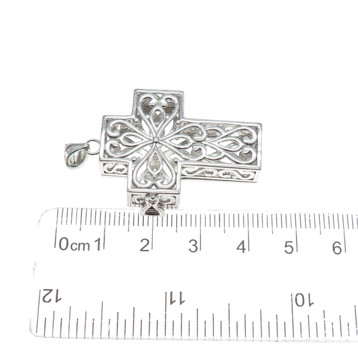 925 Sterling Silver Vintage Heart Ornate Cross Locket Pendant