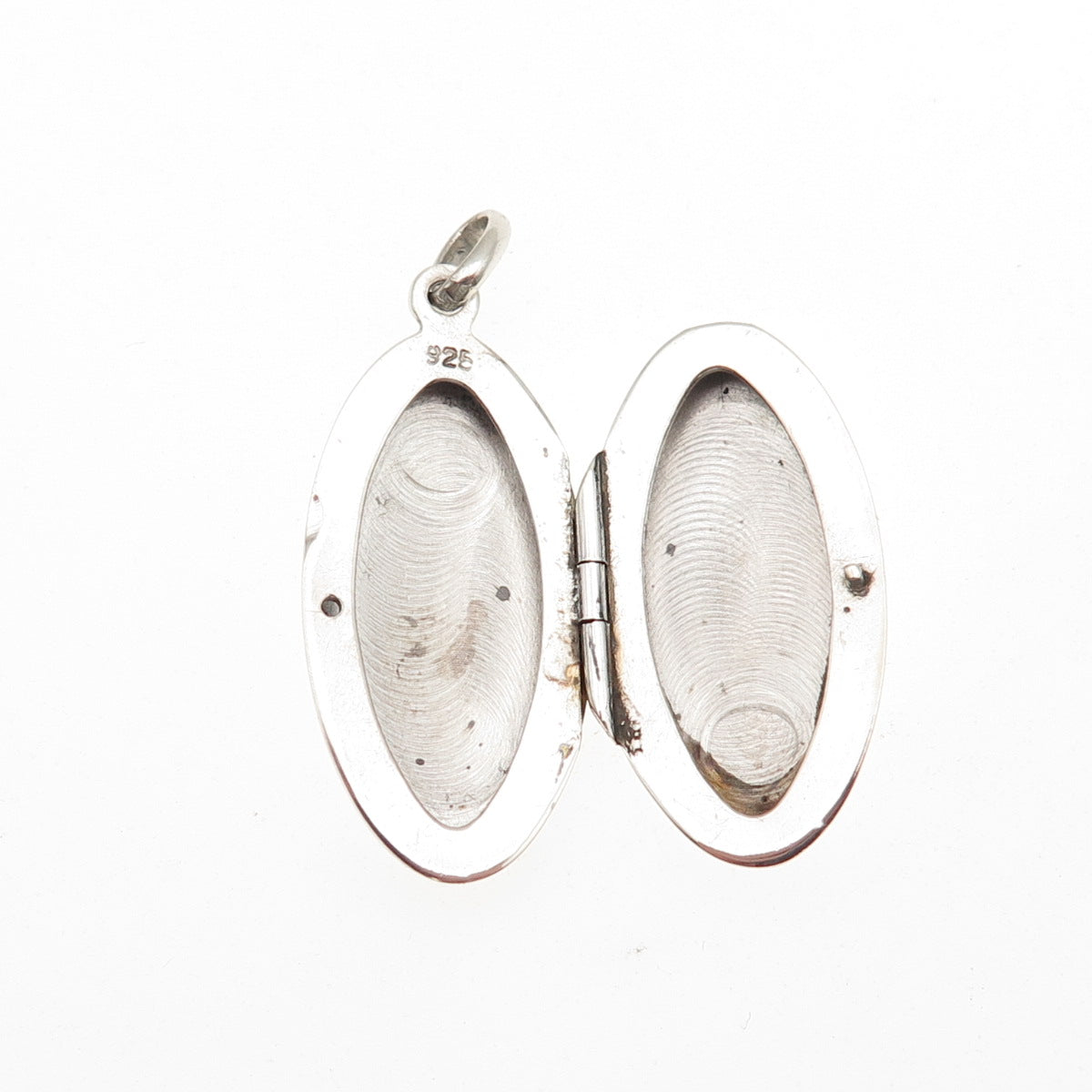 925 Sterling Silver Vintage Engraved Oval Locket Charm Pendant