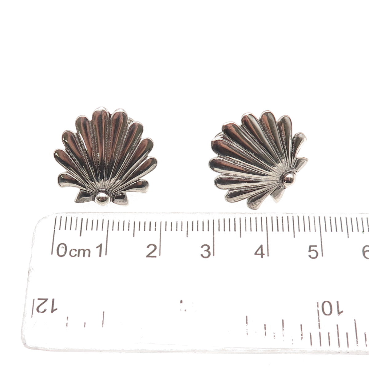 925 Sterling Silver Antique Art Deco Seashell Screw Back Earrings