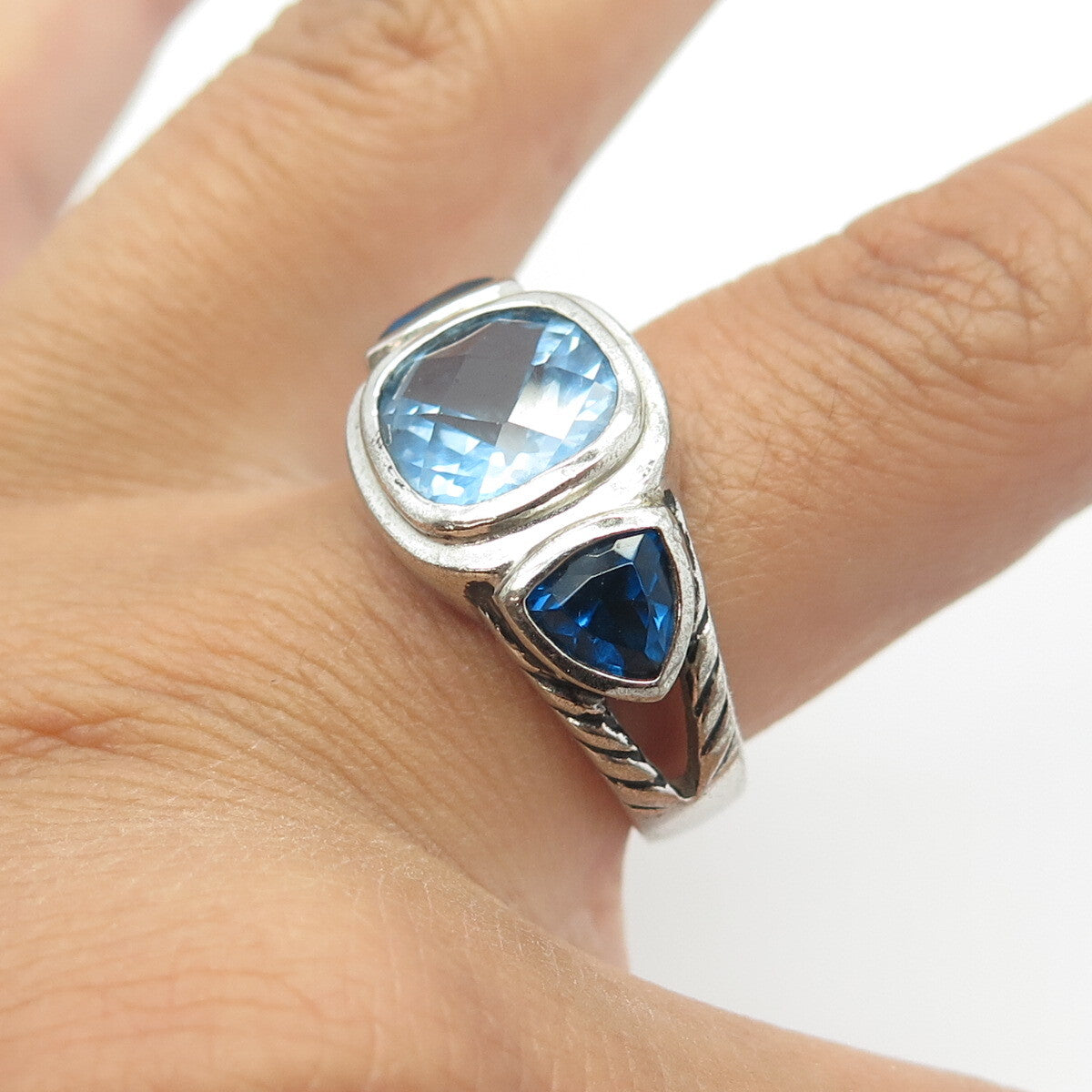 925 Sterling Silver Cushion-Cut Shaped Blue C Z Cocktail Ring Size 9